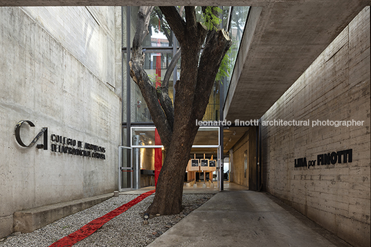 lina por finotti - espacio de cultura 3 plazas del colegio de arquitectos anibal mangoni