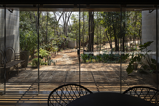 vila iapó arquitetos associados