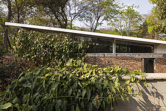 vila iapó arquitetos associados