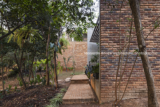 vila iapó arquitetos associados