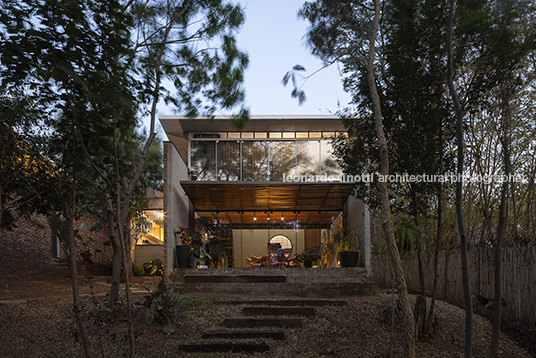 vila iapó arquitetos associados