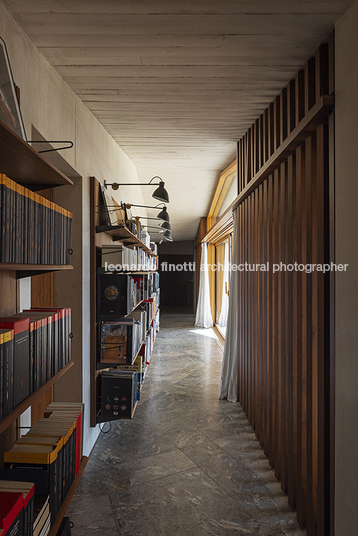 estancia catalunia bosshard vaquer architekten