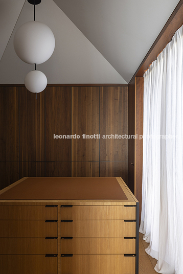 estancia catalunia bosshard vaquer architekten