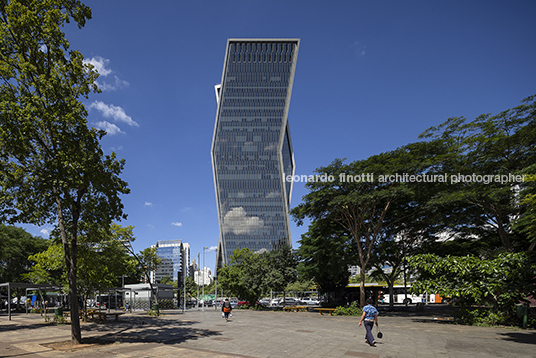 faria lima square kohn pedersen fox associates