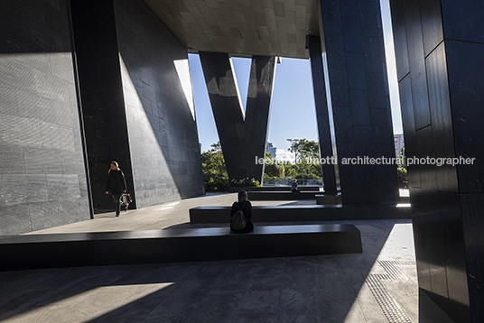 faria lima square kohn pedersen fox associates