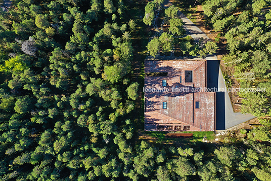 woodland cemetery crematorium johan celsing