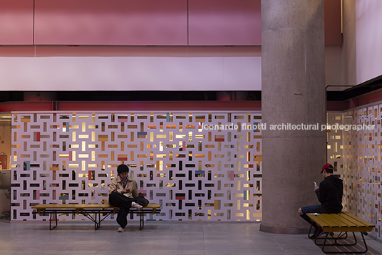sesc 24 de maio paulo mendes da rocha