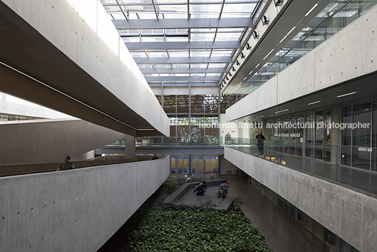 sesc guarulhos dal pian arquitetos