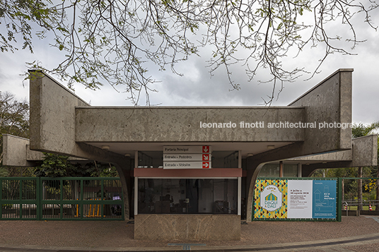 sesc itaquera eduardo de castro mello