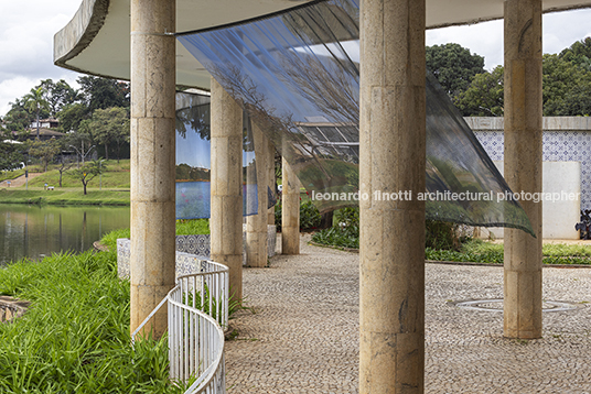 leonardo finotti trans:paisagem - casa do baile eder ribeiro