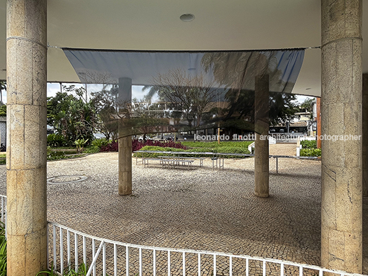 leonardo finotti trans:paisagem - casa do baile eder ribeiro