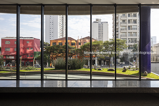 sesc pinheiros miguel juliano e silva
