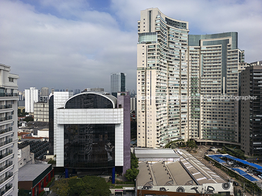 sesc pinheiros miguel juliano e silva