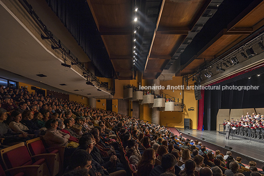 sesc pinheiros miguel juliano e silva