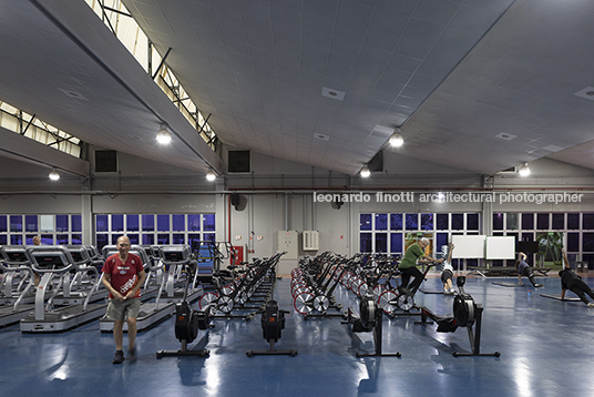 sesc campinas ícaro de castro mello