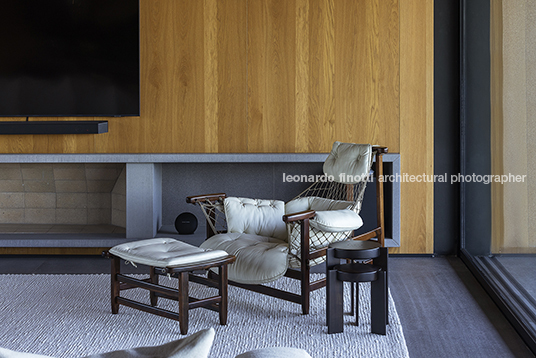 casa jf jobim carlevaro arquitetos