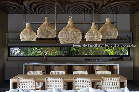 casa jf jobim carlevaro arquitetos