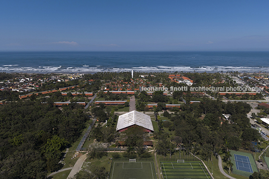 sesc bertioga prestes maia