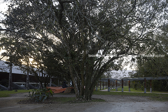 sesc bertioga prestes maia