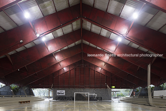 sesc bertioga prestes maia