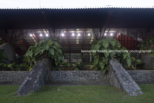 sesc bertioga prestes maia