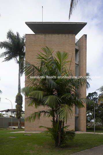 sesc bertioga prestes maia