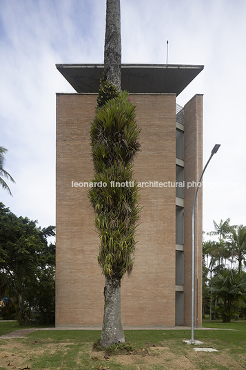 sesc bertioga prestes maia