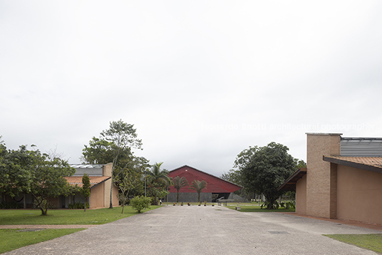 sesc bertioga prestes maia