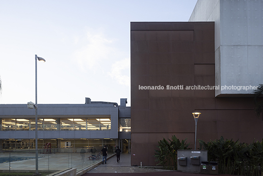 sesc guarulhos dal pian arquitetos