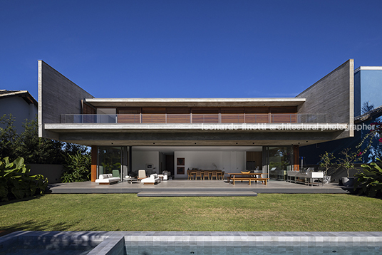 casa carol horn marchetti bonetti