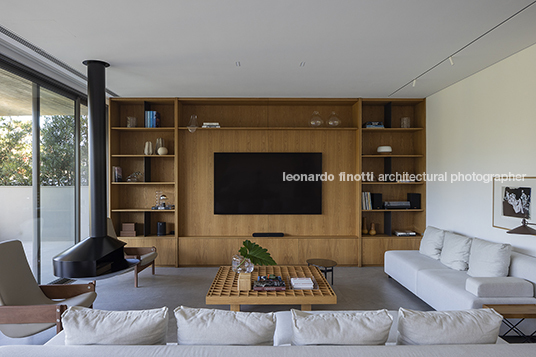 casa carol horn marchetti bonetti