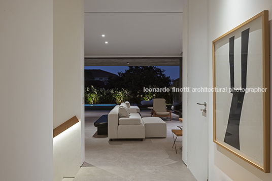 casa carol horn marchetti bonetti