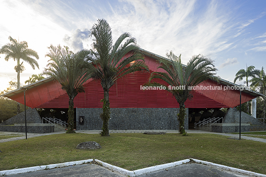 sesc bertioga prestes maia