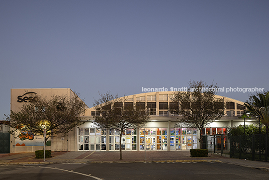 sesc campinas ícaro de castro mello